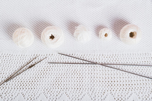 haft na bawełnianej tkaninie